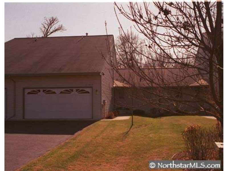 11662 Tulip St NW, Coon Rapids, MN 55433