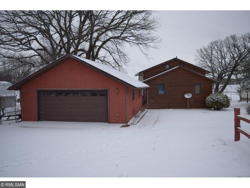 32418 742nd Ave, South Haven, MN 55382