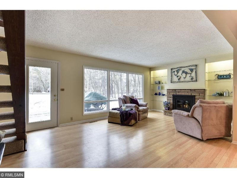 24930 Smithtown Rd, Excelsior, MN 55331