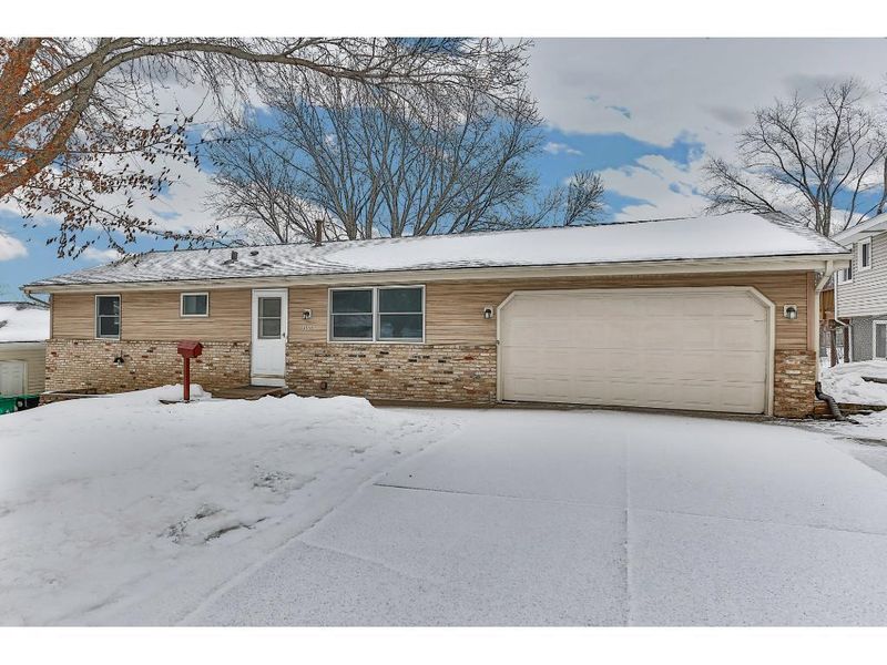 3050 Kentucky Ave N, Crystal, MN 55427
