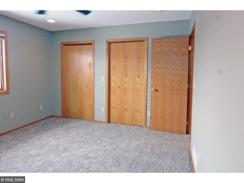 715 Auburn Pl NW #715, Elk River, MN 55330