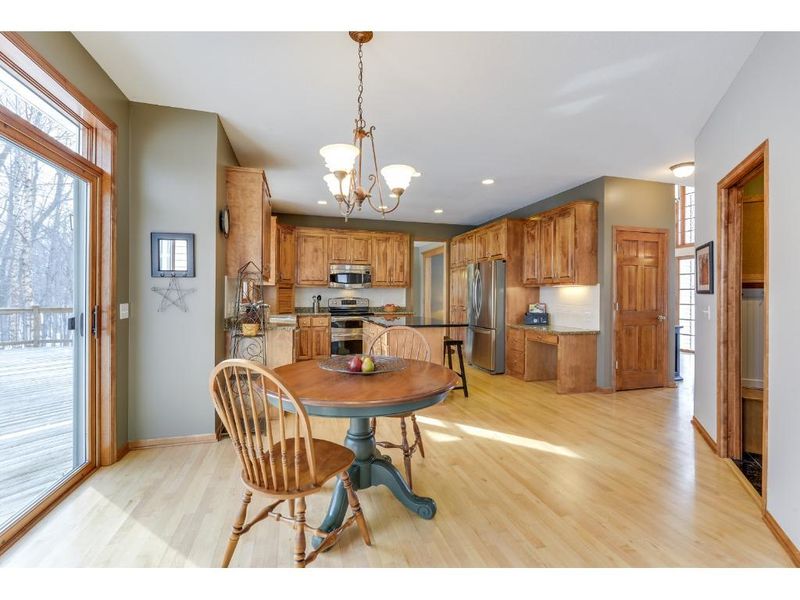 7670 Zanzibar Ln N, Maple Grove, MN 55311