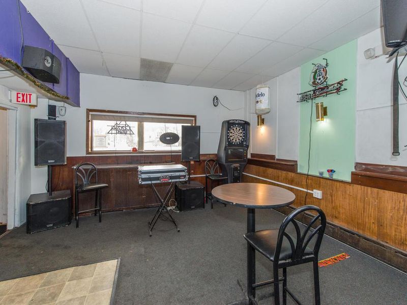 429 Robert St S, West Saint Paul, MN 55107