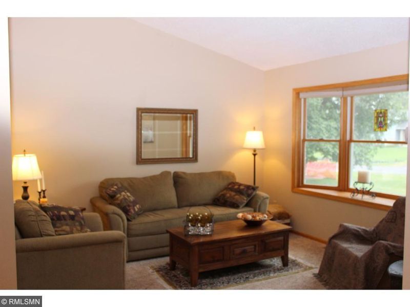 13500 295th St, Lindstrom, MN 55045