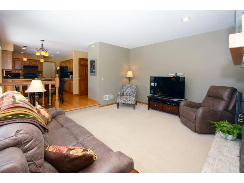 6648 Pelican Pl, Lino Lakes, MN 55014