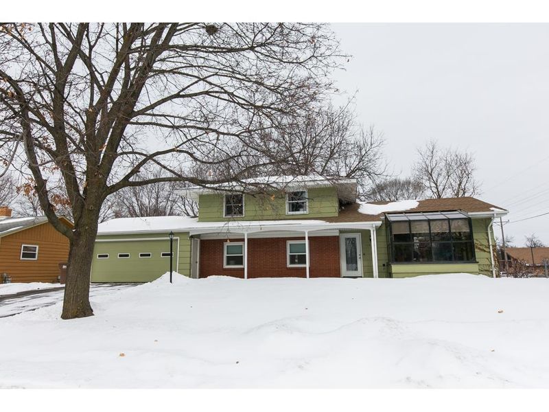 1893 Cedar Ave, White Bear Lake, MN 55110