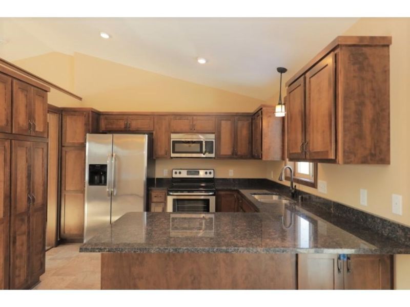 659 Elins Lake Rd SE, Cambridge, MN 55008