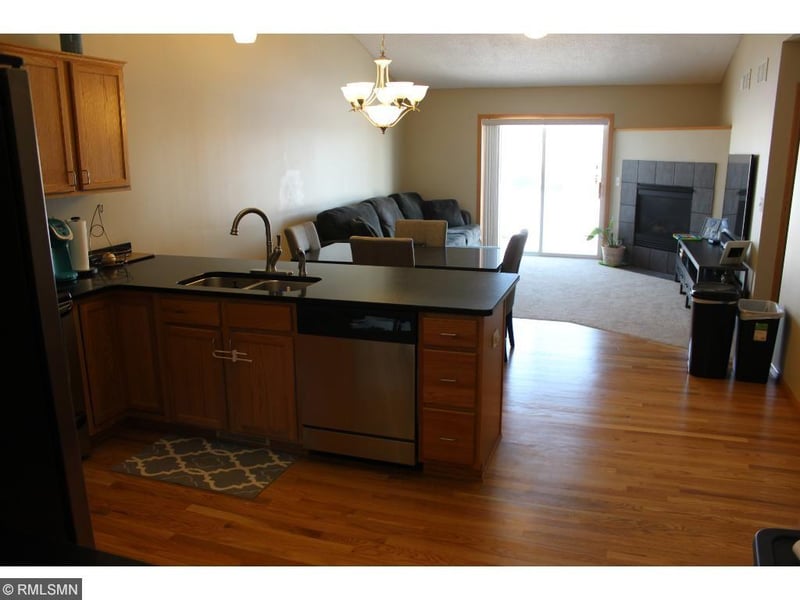 4119 Blakewood Dr, Prior Lake, MN 55379