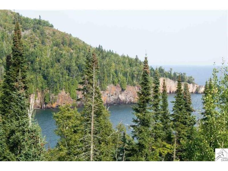 5434 Highway 61, Silver Bay, MN 55614