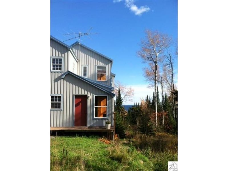 5434 Highway 61, Silver Bay, MN 55614