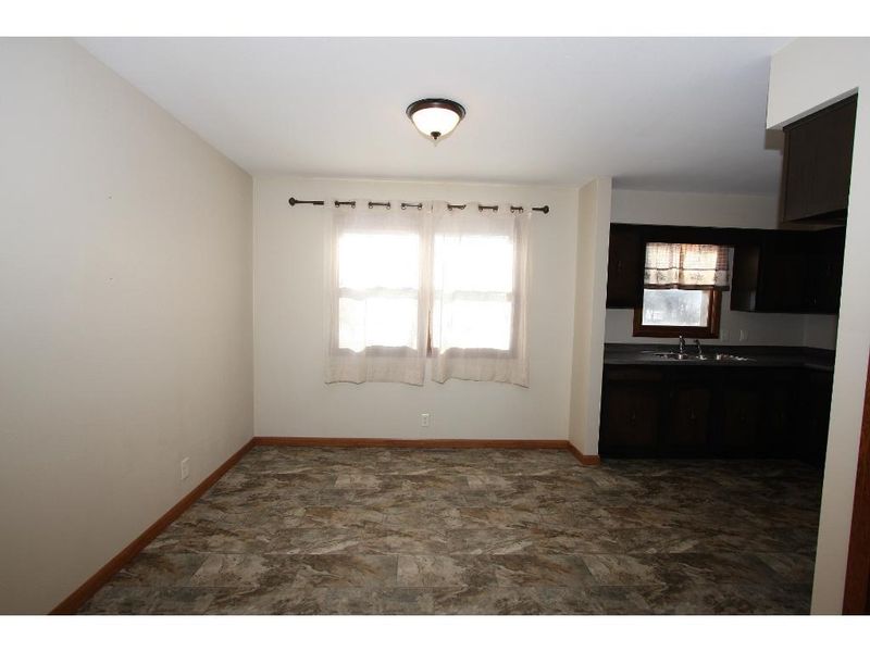 2329 Cornell Ct, Eau Claire, WI 54703