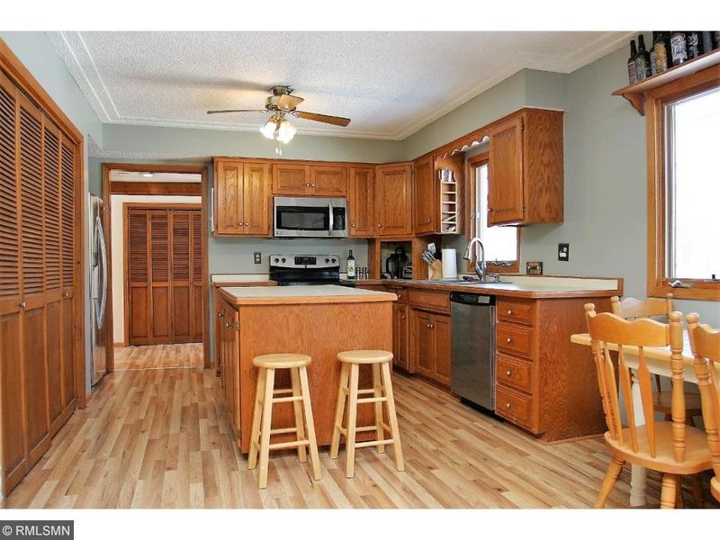 2716 Wilderness Dr SW, Pillager, MN 56473