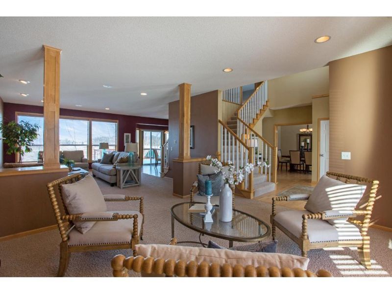 9598 Gander Ln, Minnetrista, MN 55375