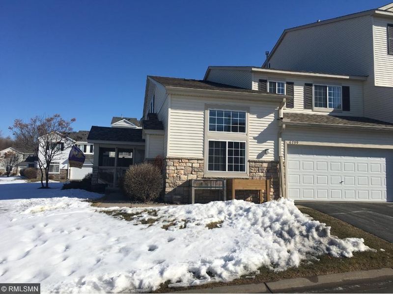 6799 Pine Crest Trl S, Cottage Grove, MN 55016