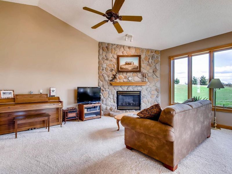 26105 Fairlawn Ave, Webster, MN 55088