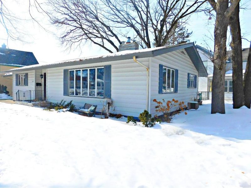 700 3rd St SE, Little Falls, MN 56345