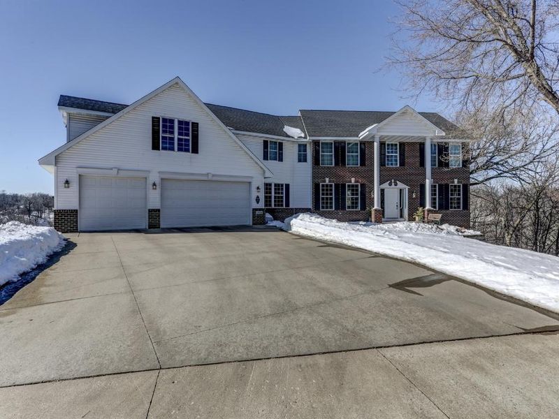 13626 Glendale Trl, Savage, MN 55378