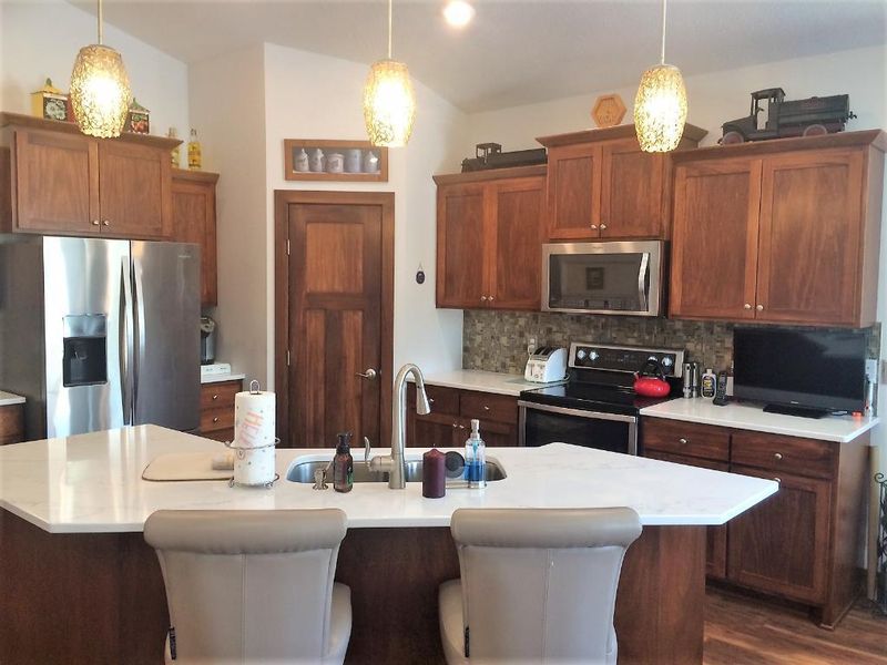 1871 155th Ln NW, Andover, MN 55304