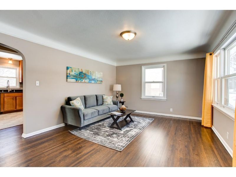 5605 32nd Ave S, Minneapolis, MN 55417