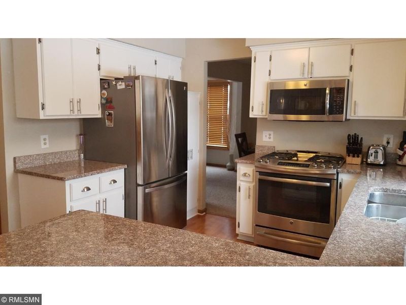 12000 Wedgewood Dr NW, Coon Rapids, MN 55433
