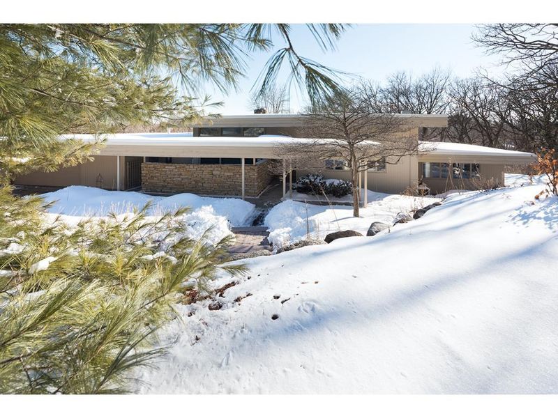 7304 Claredon Dr, Edina, MN 55439