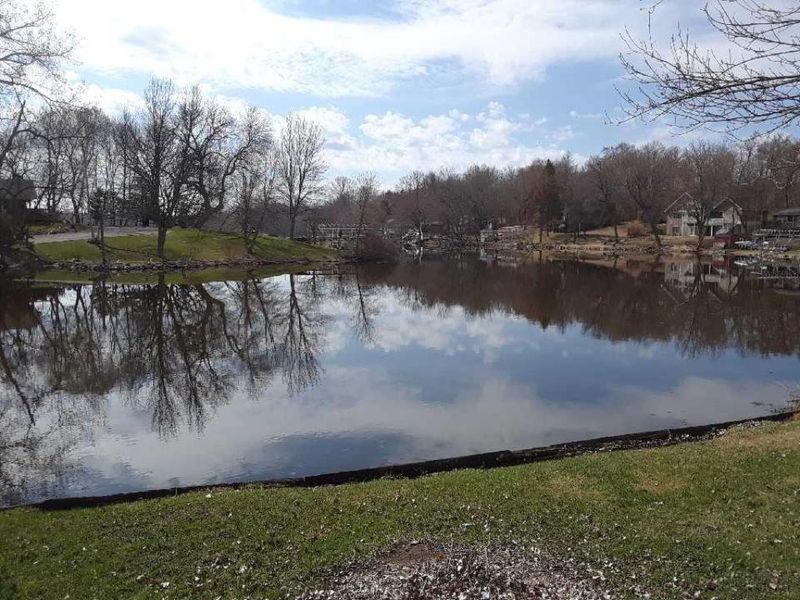 20544 Elkview Rd, Richmond, MN 56368