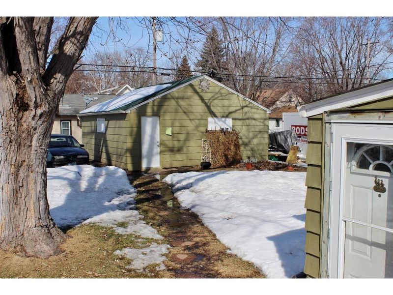 101 E Frost St, South Saint Paul, MN 55075