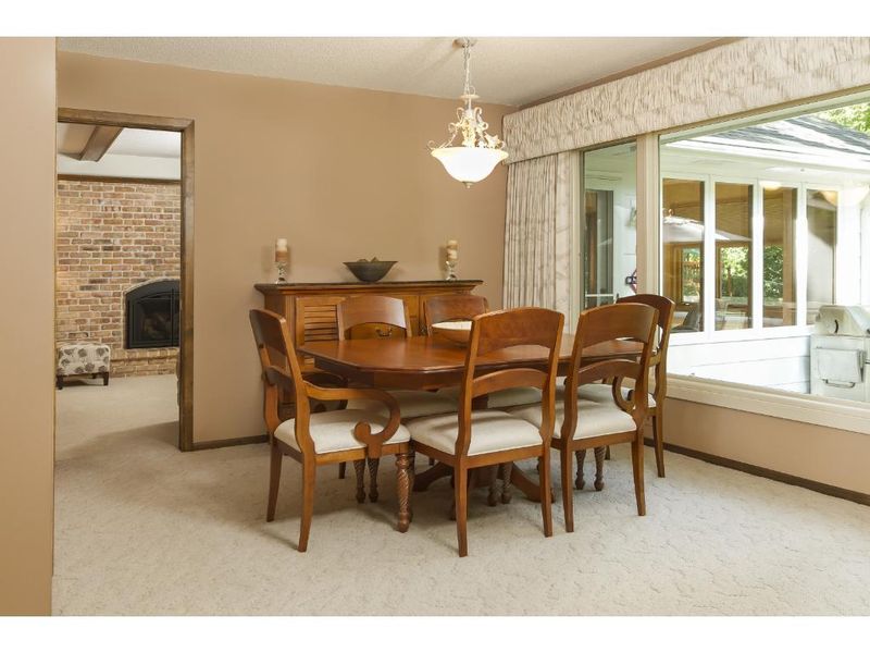 5805 Jeff Pl, Edina, MN 55436