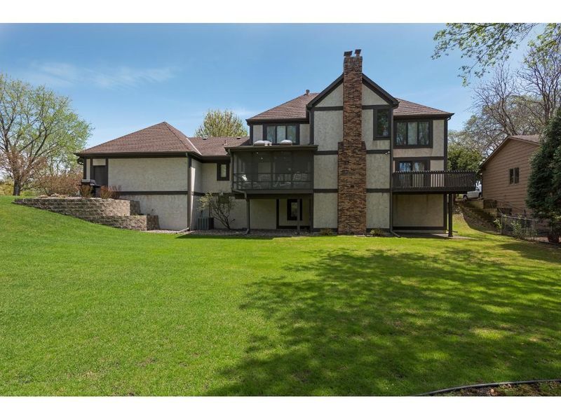 14554 Durham Rd, Minnetonka, MN 55345