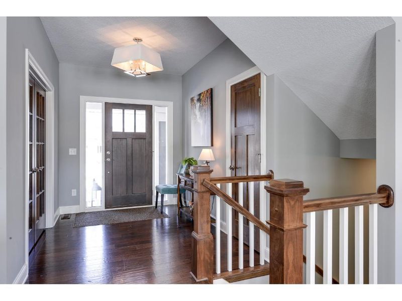 10913 River Pines Dr N, Champlin, MN 55316