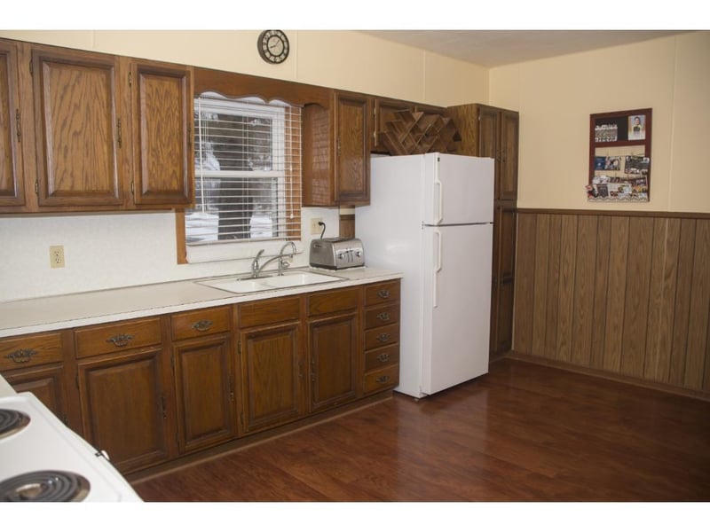 250 Railroad St, Hamburg, MN 55339