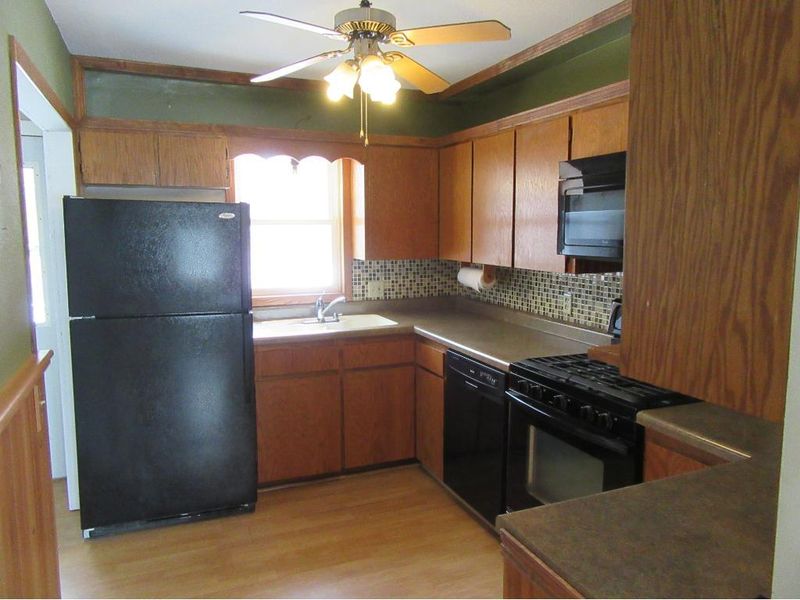 312 Lake Ave, Park Rapids, MN 56470