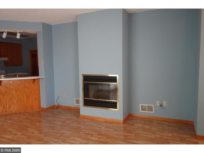 18278 Coneflower Ln, Eden Prairie, MN 55346