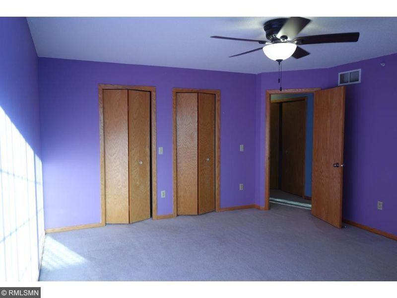 18278 Coneflower Ln, Eden Prairie, MN 55346