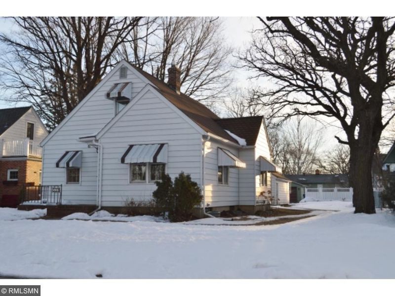 534 Riverside Dr NE, Saint Cloud, MN 56304