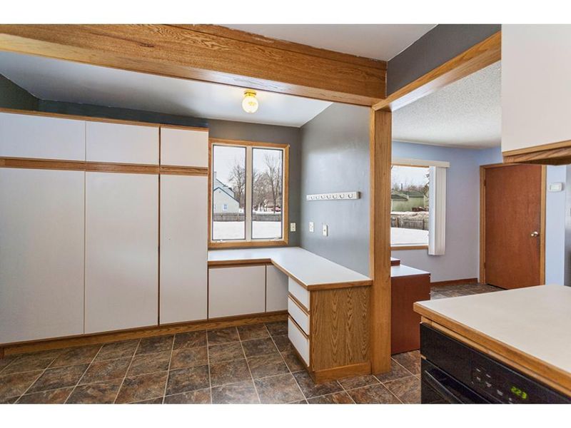 121 96th Ave W, Duluth, MN 55808