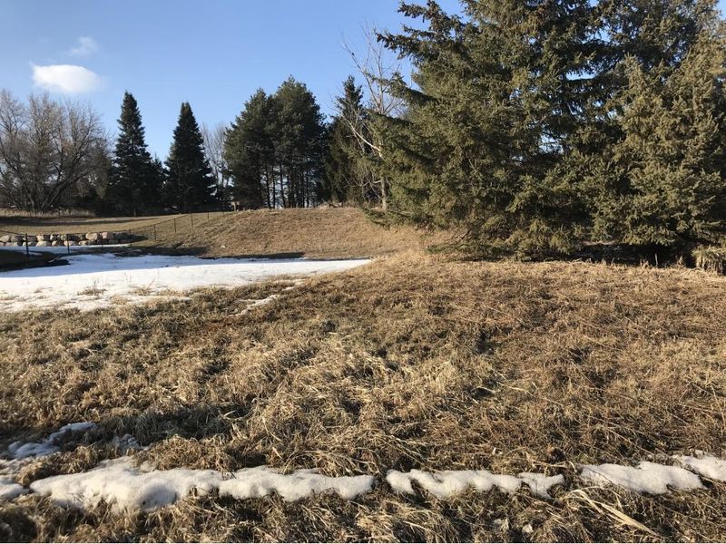 2395 65th St, Hugo, MN 55038