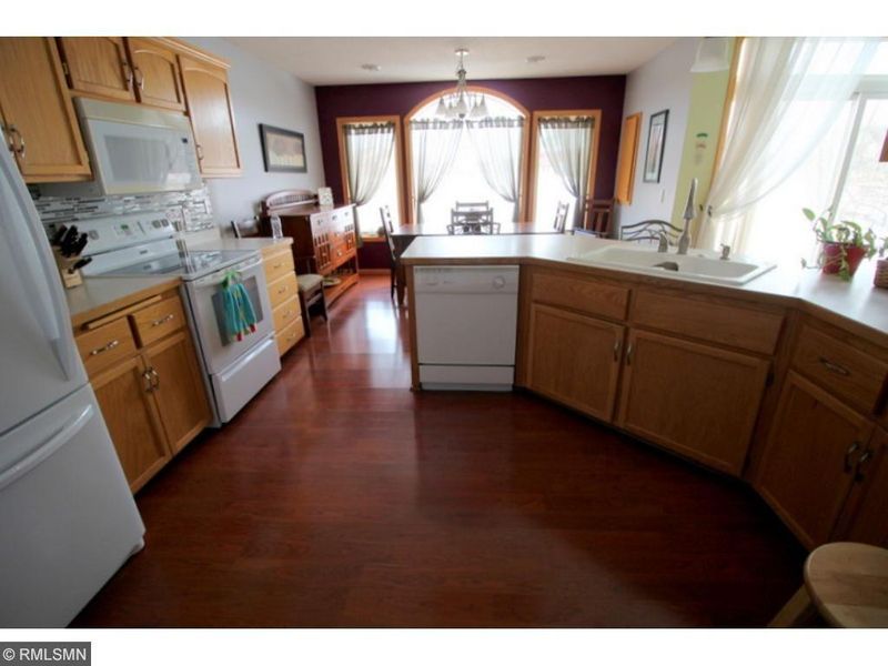 22475 Evergreen Cir, Forest Lake, MN 55025