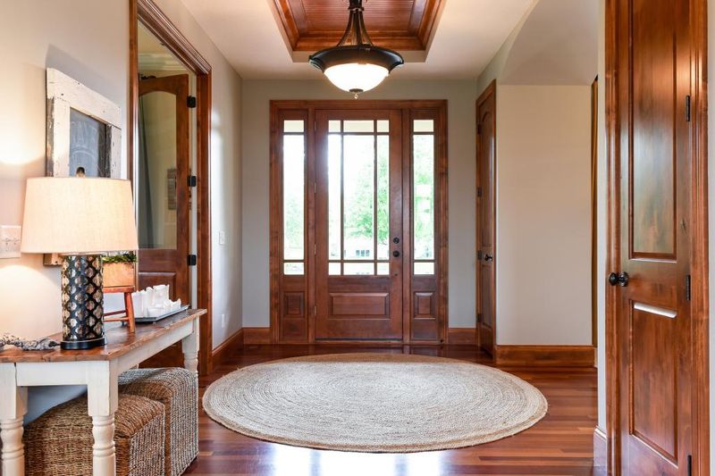 2275 Gold Point, Victoria, MN 55386
