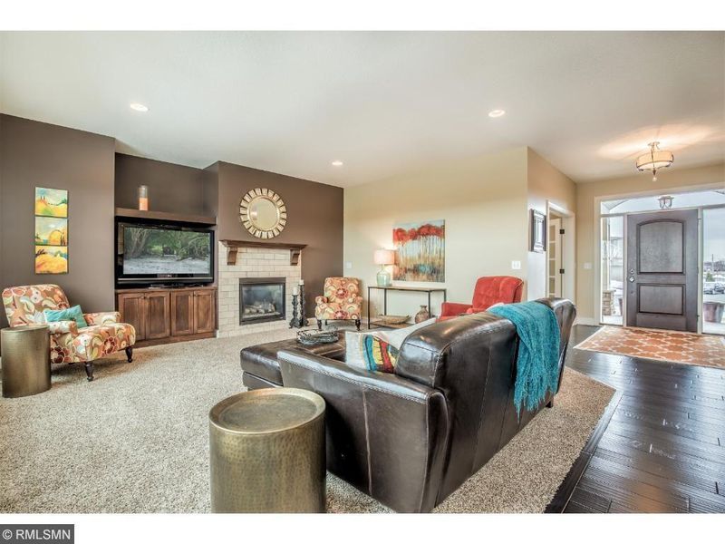 17276 70th Ave N, Maple Grove, MN 55311
