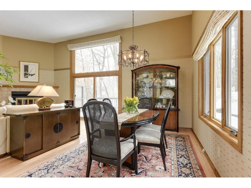 10212 Berkshire Rd, Bloomington, MN 55437