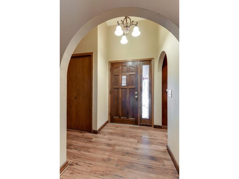 8861 Kimberly Ln N, Maple Grove, MN 55311