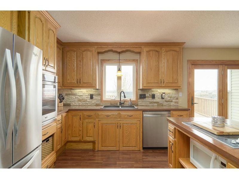 23620 Birch Rd, Rogers, MN 55374