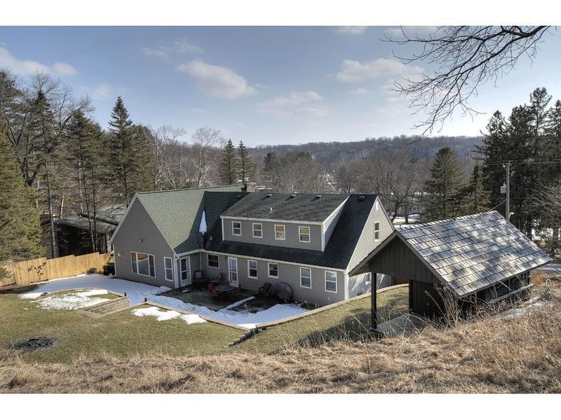 904 Hallstrom Dr, Red Wing, MN 55066