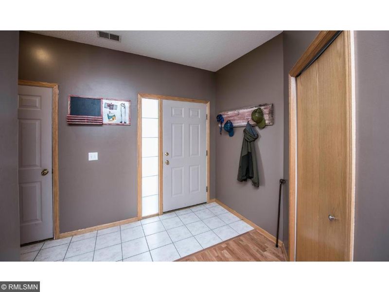 304 Archibald Ln, Dundas, MN 55019