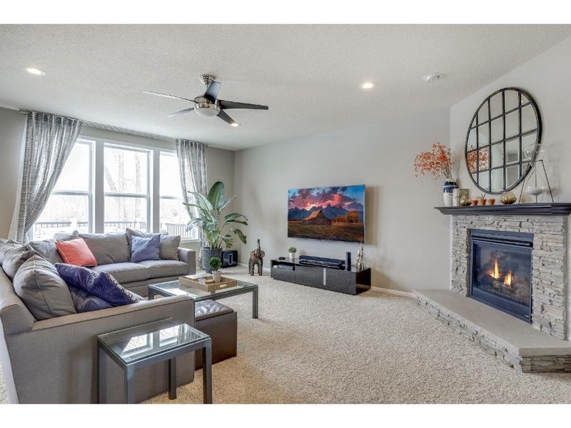 450 14th St NW, New Brighton, MN 55112