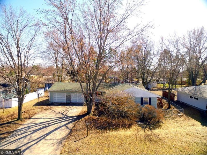 421 5th Ave NW, Cambridge, MN 55008