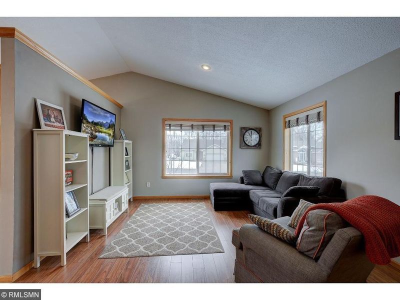 205 2nd Ave SW, Rice, MN 56367