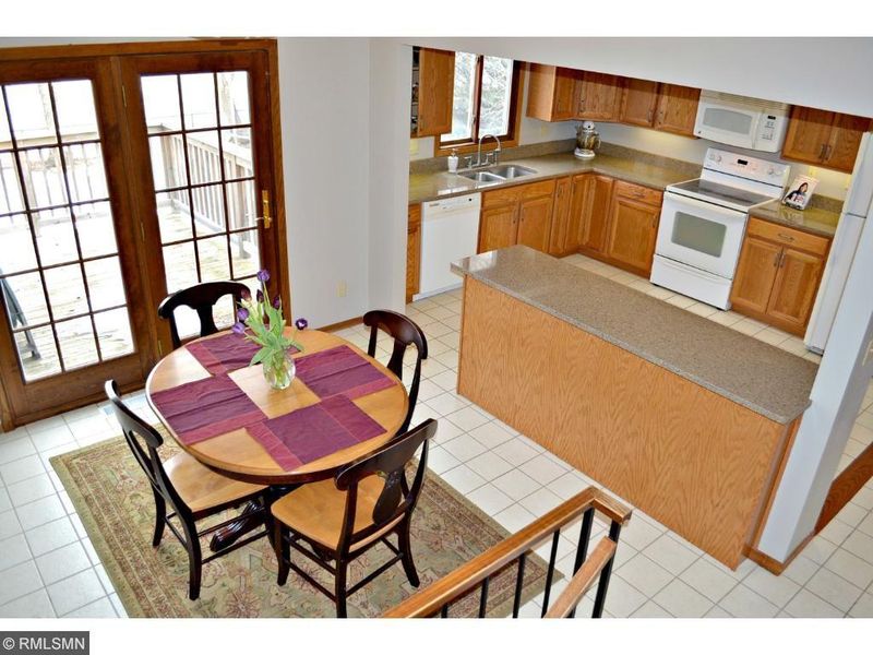 10090 Saratoga Way, Maple Grove, MN 55369