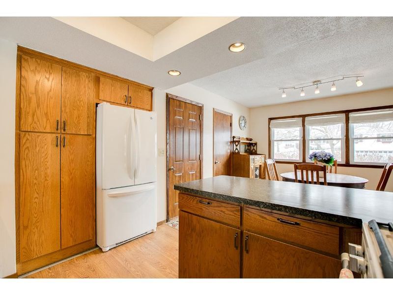 1348 17th St W, Hastings, MN 55033
